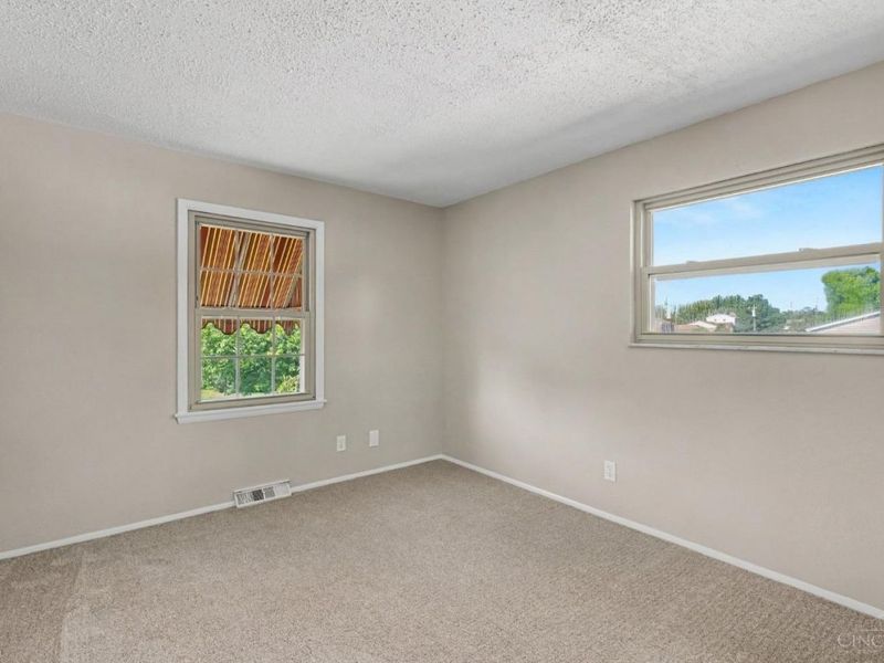 5494 Cleander Drive, Delhi Township, OH 45238 Photo 14