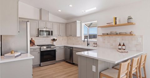 485 Veronica Court, Sparks, NV 89436 Photo
