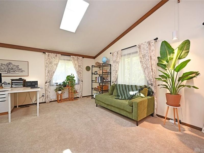 1065 Wilderness Bluff, Tipp City, OH 45371 Photo 12