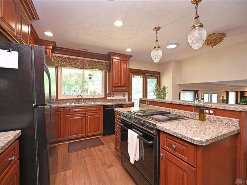 1065 Wilderness Bluff, Tipp City, OH 45371 Photo 16