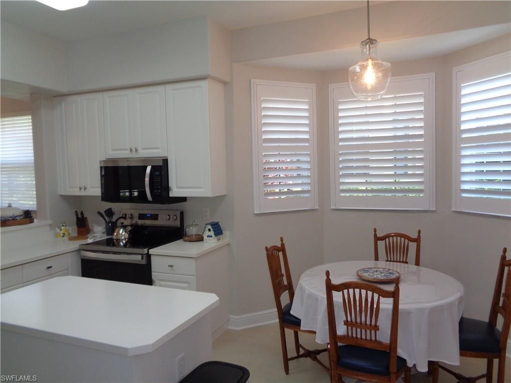 558 Vintage Reserve Ln , Unit B, Naples, FL 34119 Photo