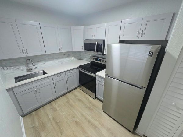Unit 7, Hialeah, FL 33010