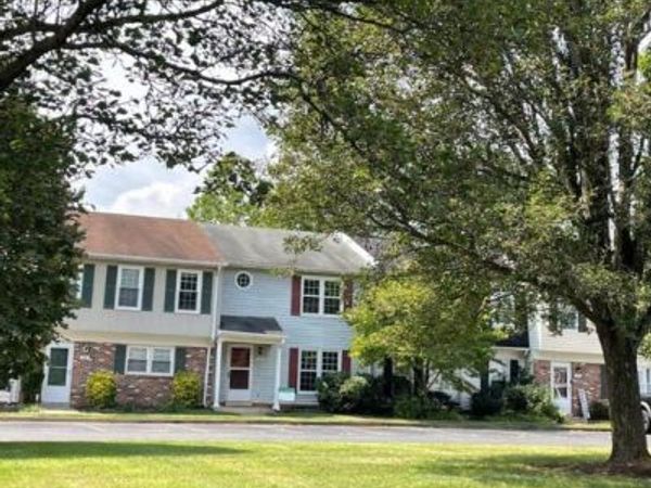 410 FOREST COURT , WARRENTON, VA 20186