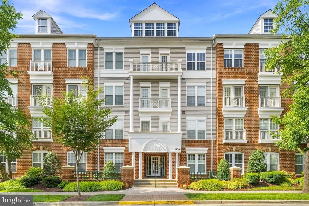 804 GRAND CHAMPION DRIVE, ROCKVILLE, MD 20850