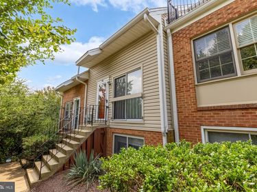 48 N BEDFORD STREET , Unit 48B, ARLINGTON, VA 22201