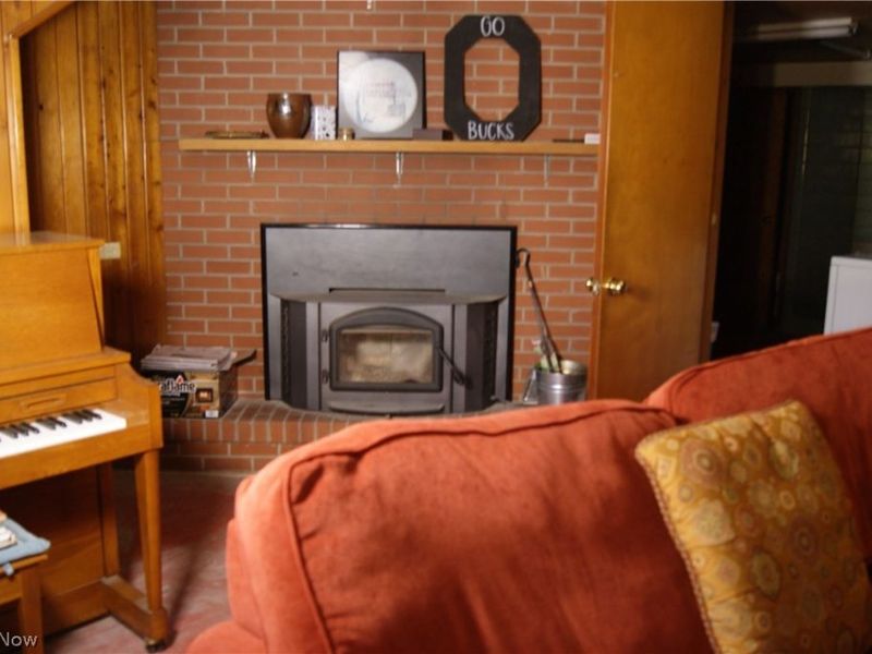 322 S Alexander Street , Millersburg, OH 44654 Photo 6