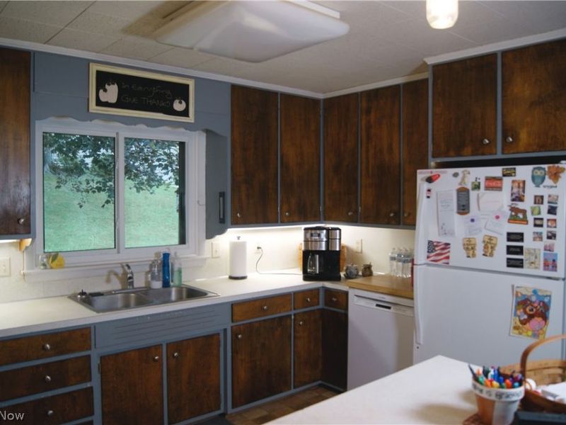 322 S Alexander Street , Millersburg, OH 44654 Photo 7