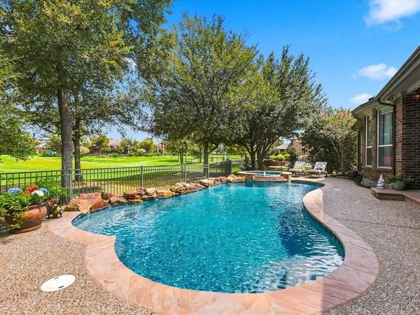 9355 Blanco Drive, Lantana, TX 76226