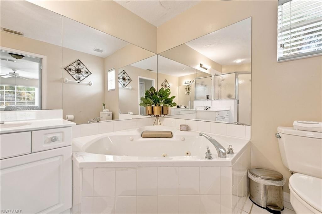 9022 Michael Cir, Unit 2, Naples, FL 34113 Photo