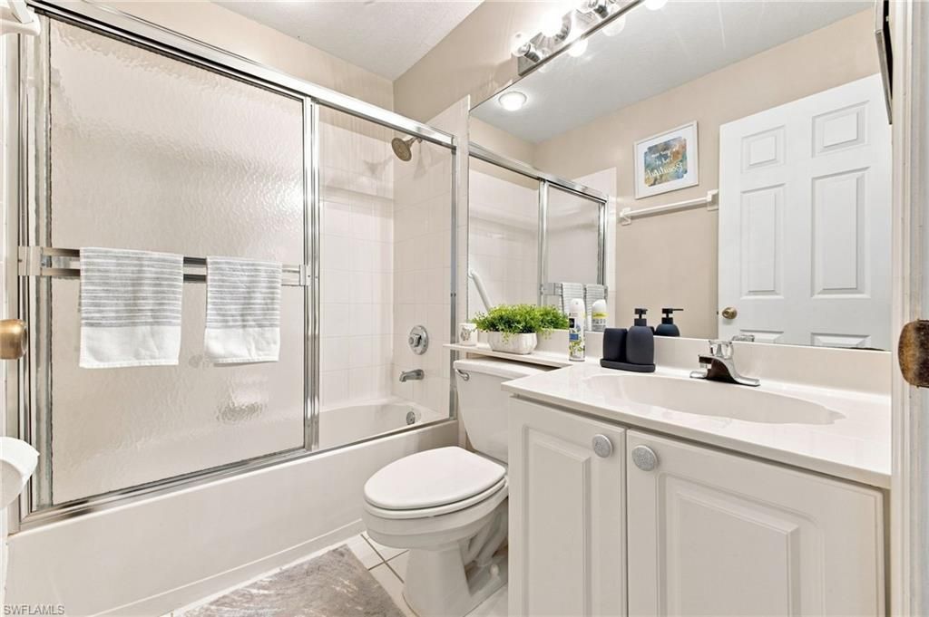 9022 Michael Cir, Unit 2, Naples, FL 34113 Photo