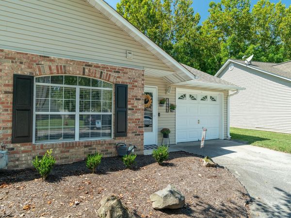 7456 Creek Song Court , Knoxville, TN 37920
