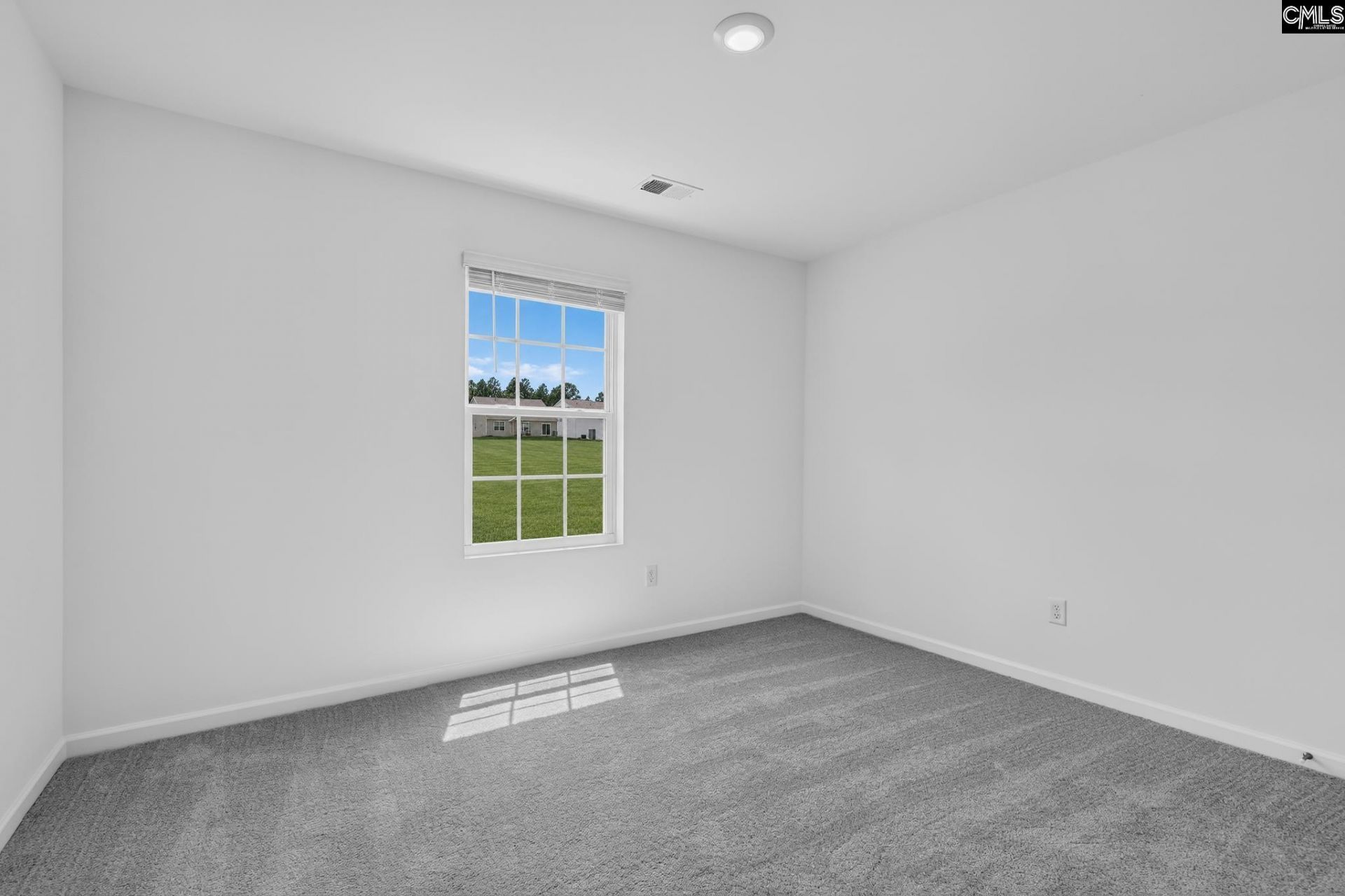 365 354 Sunnyfalls Drive  Photo 14