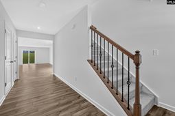365 354 Sunnyfalls Drive  photo 4