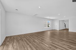 365 354 Sunnyfalls Drive  photo 4