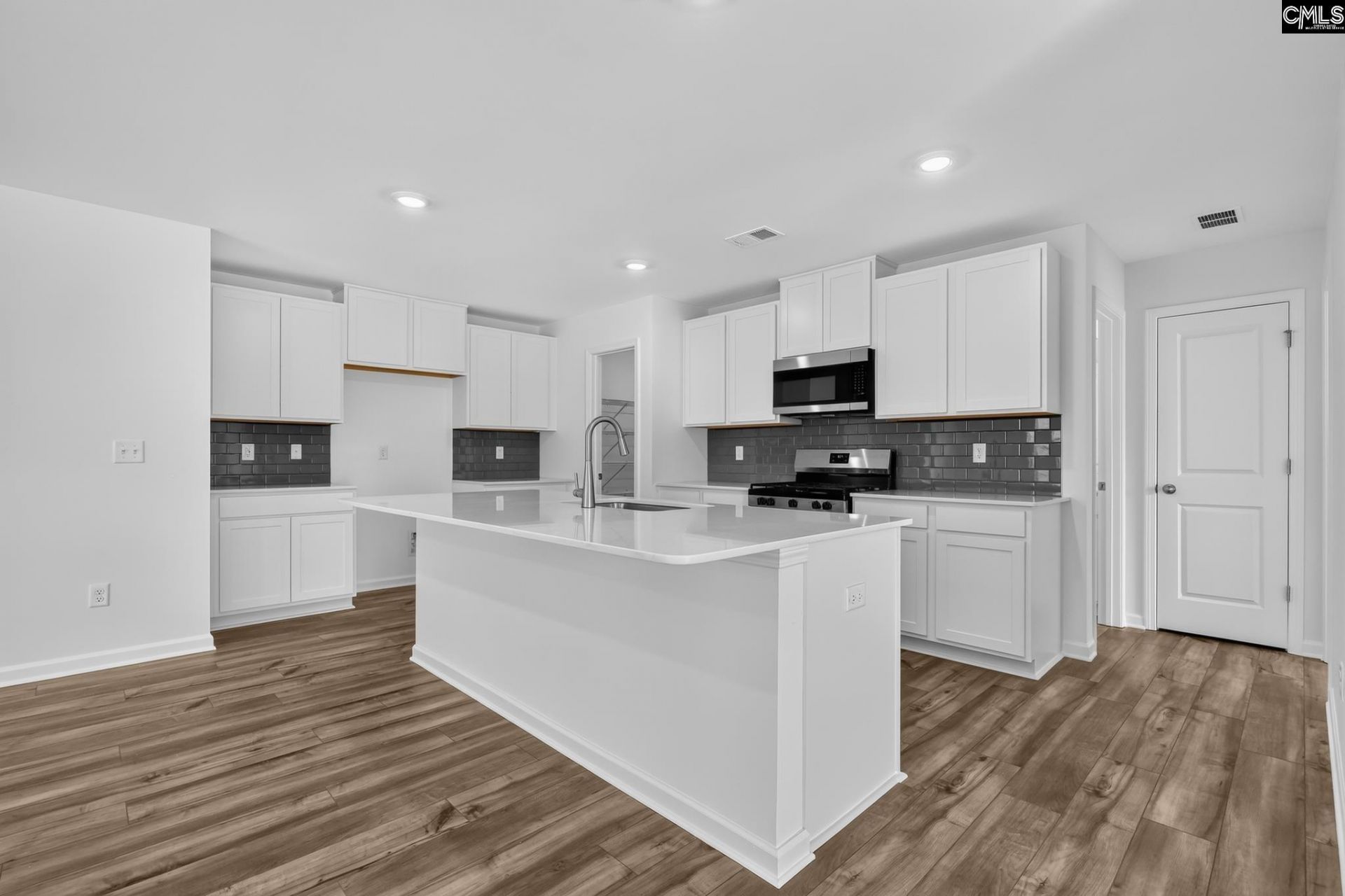 365 354 Sunnyfalls Drive  Photo 6