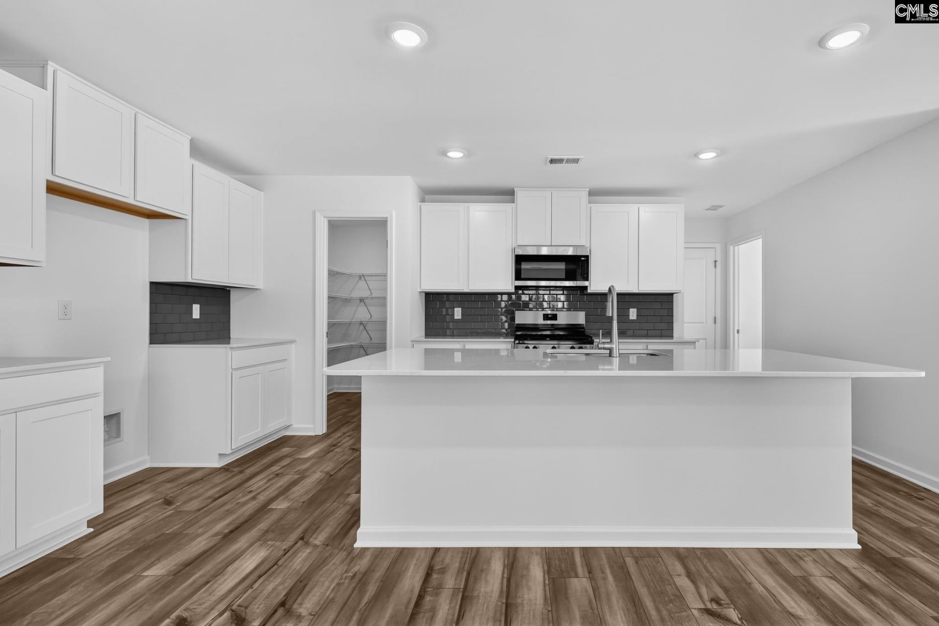 365 354 Sunnyfalls Drive  Photo 8