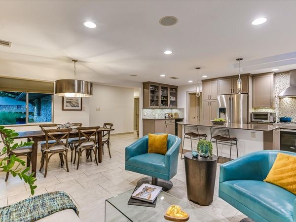 7101 Sungate DR, Austin, TX 78731