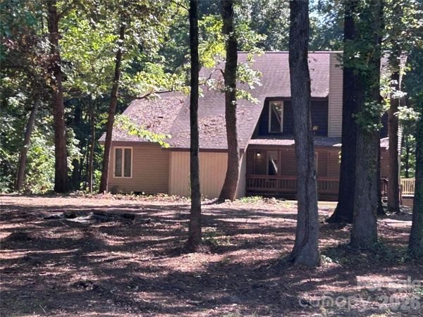8209 Addison Drive , Harrisburg, NC 28075