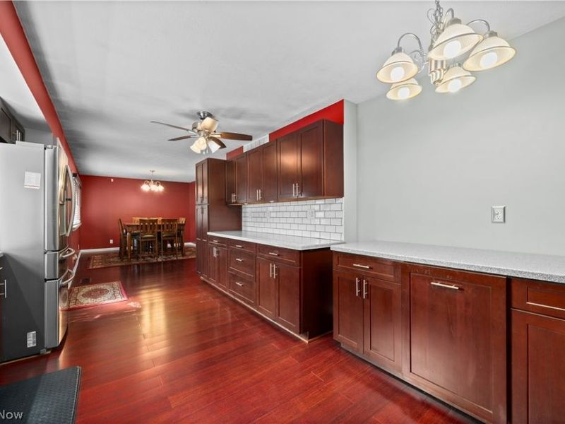 6044 Paula Boulevard, North Ridgeville, OH 44039 Photo 5