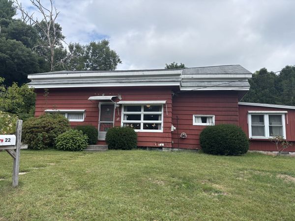 22 Cyd Alan St, Palmer, MA 01069