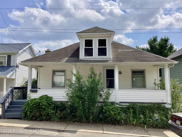 105 Diamond Street, Luzerne, PA 18704