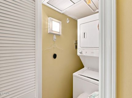 280 Island Avenue, Unit APT 1403, Reno, NV 89501 Photo