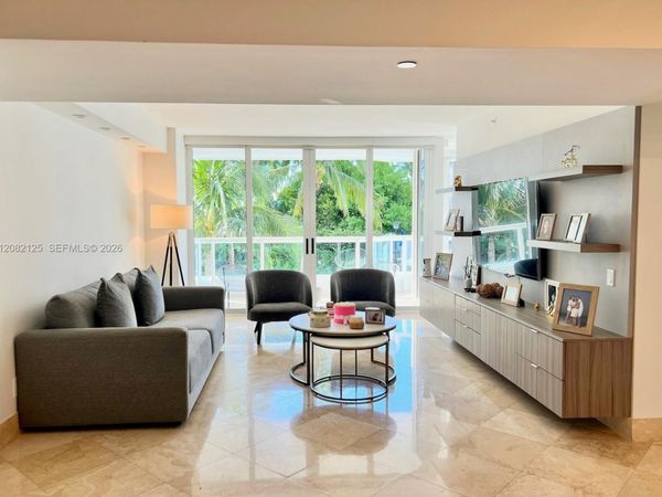 21055 Yacht Club Dr , Unit 510, Aventura, FL 33180