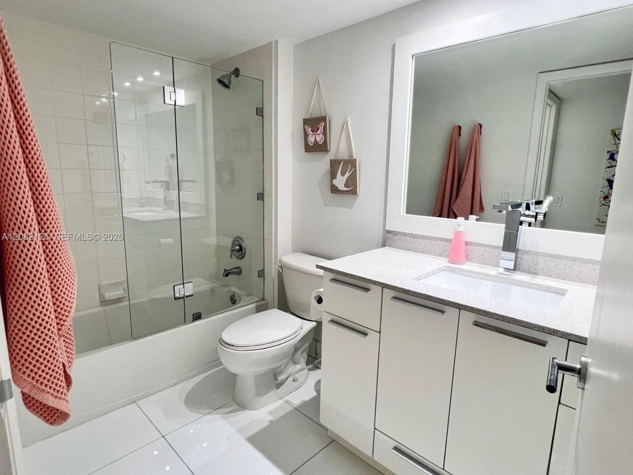 21055 Yacht Club Dr , Unit 510, Aventura, FL 33180 Photo