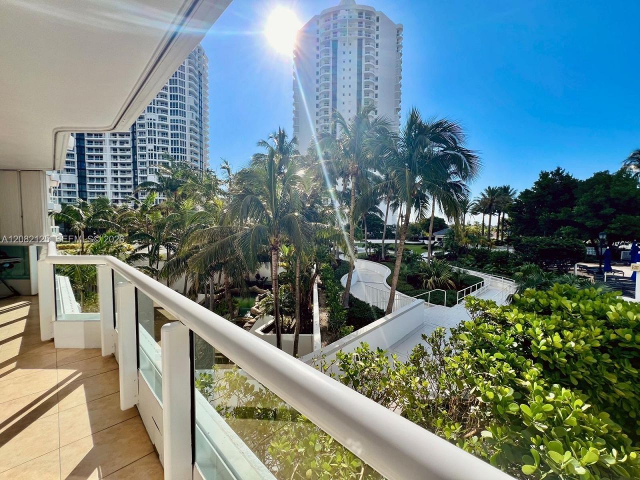 21055 Yacht Club Dr , Unit 510, Aventura, FL 33180 Photo