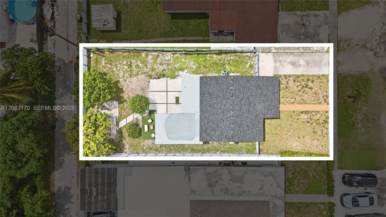 1260 NE 155th St , North Miami Beach, FL 33162 Photo