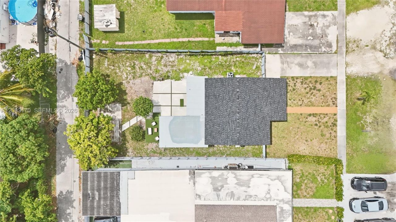 1260 NE 155th St , North Miami Beach, FL 33162 Photo
