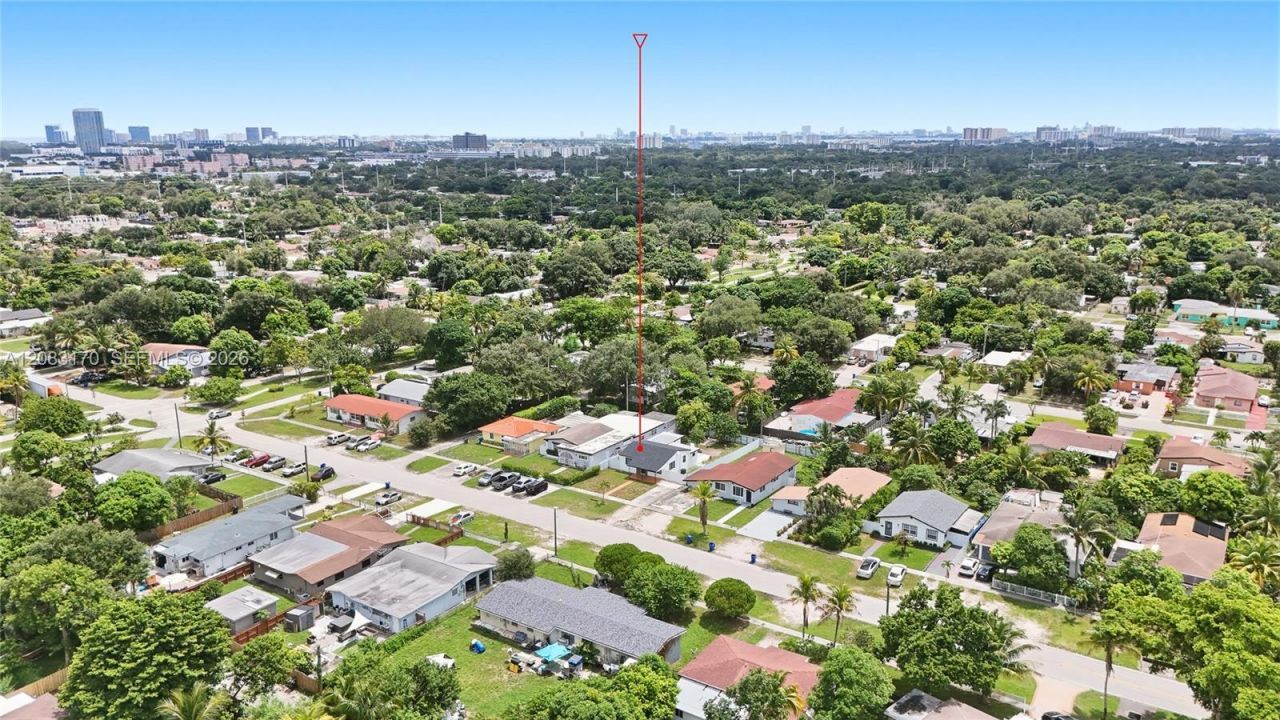 1260 NE 155th St , North Miami Beach, FL 33162 Photo
