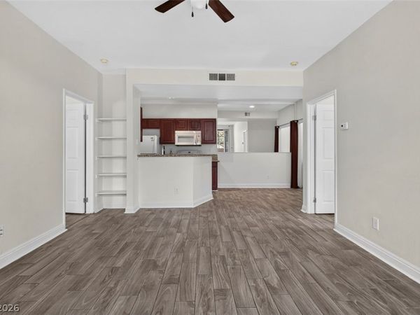 5170 S Jones Boulevard, Unit 108, Las Vegas, NV 89118