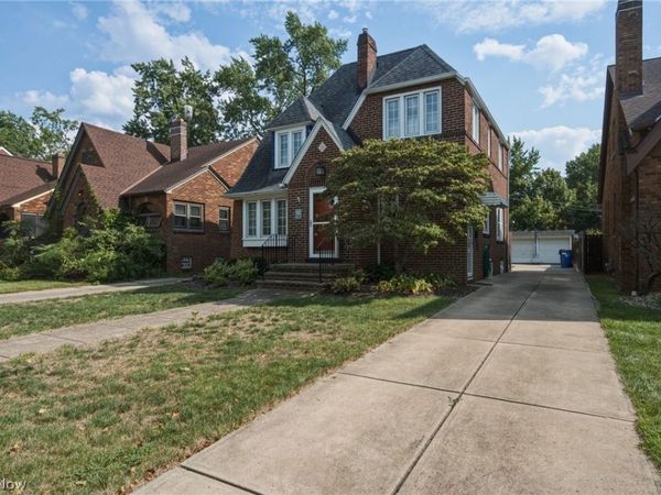 17101 Laverne Avenue , Cleveland, OH 44135