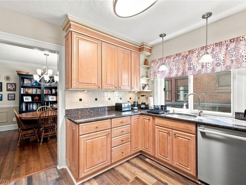 17101 Laverne Avenue, Cleveland, OH 44135 Photo 19