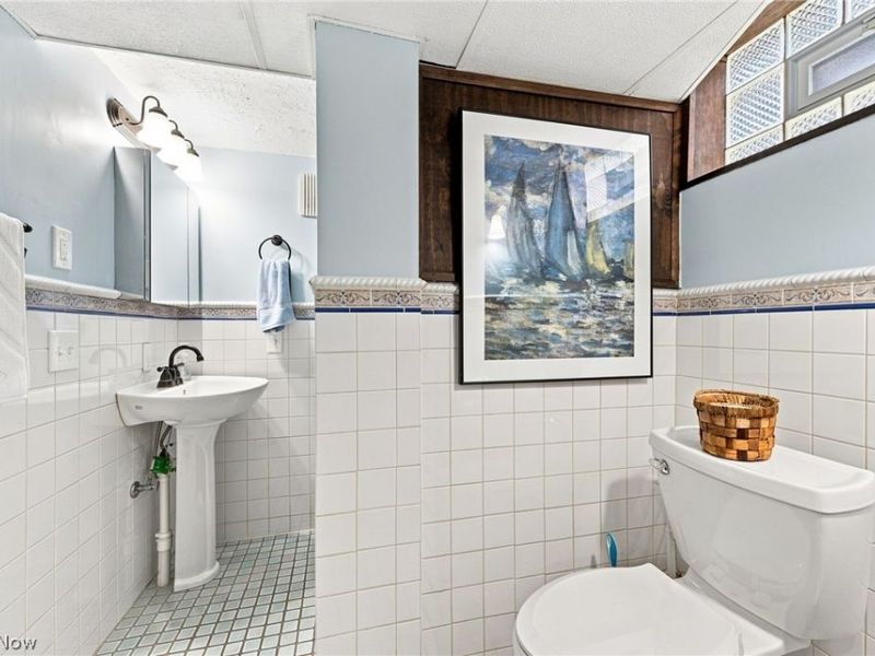 17101 Laverne Avenue, Cleveland, OH 44135 Photo 36