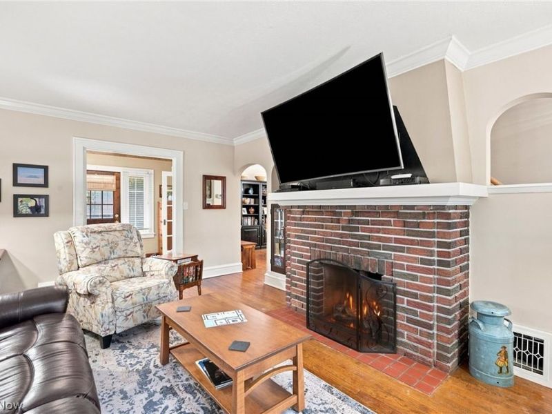 17101 Laverne Avenue, Cleveland, OH 44135 Photo 5