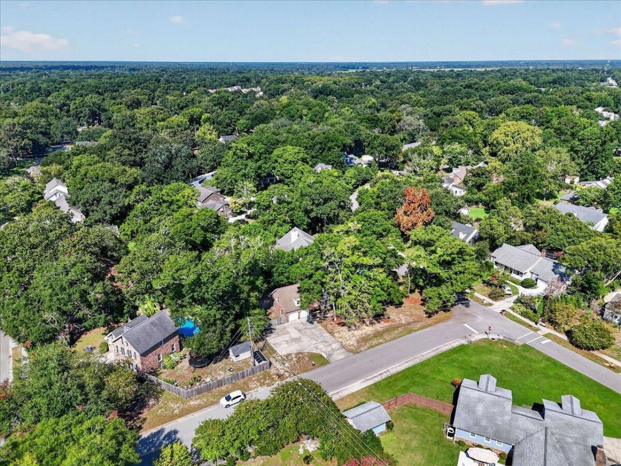 947 Foxcroft Road Photo 41