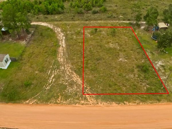 Lot 10 W Violet Lane, DeFuniak Springs, FL 32433