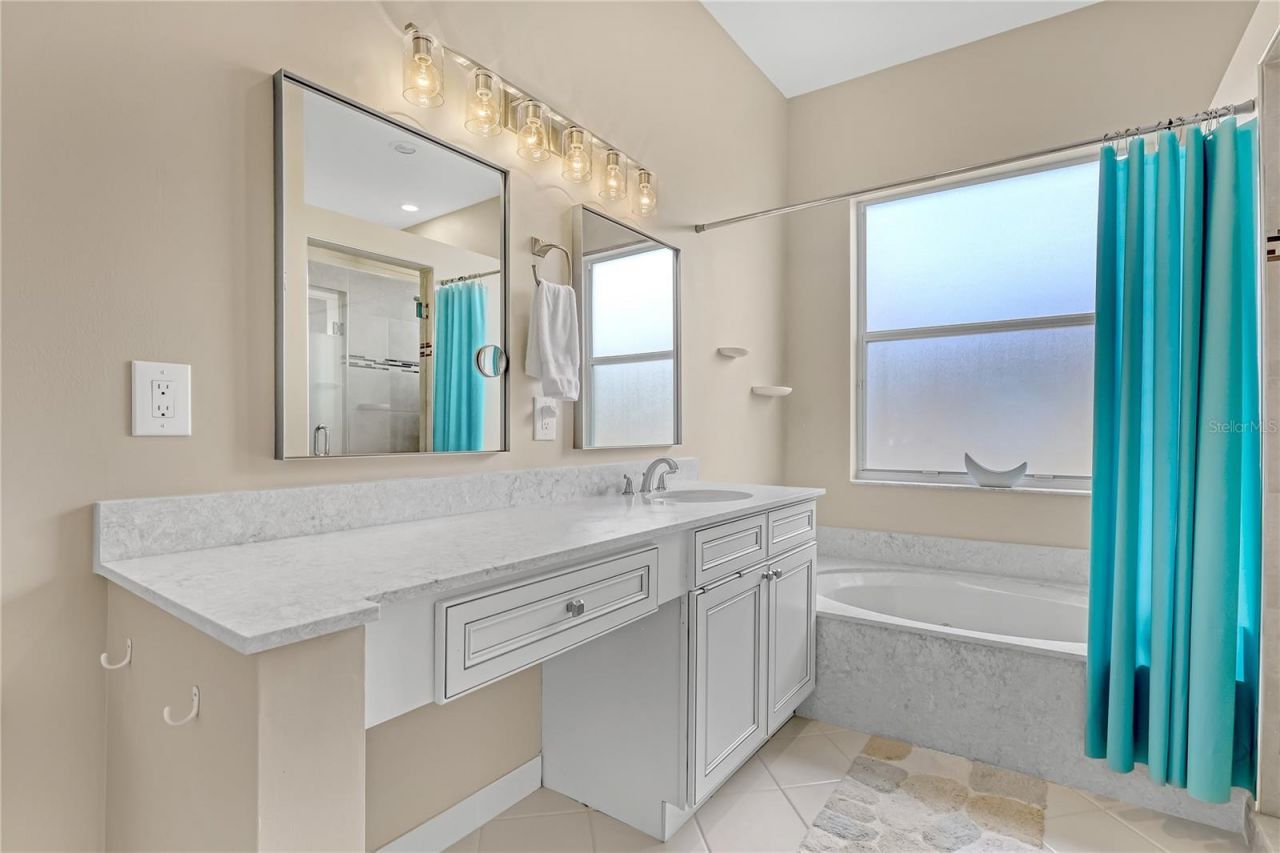 2063 Reston Circle , Royal Palm Beach, FL 33411 Photo