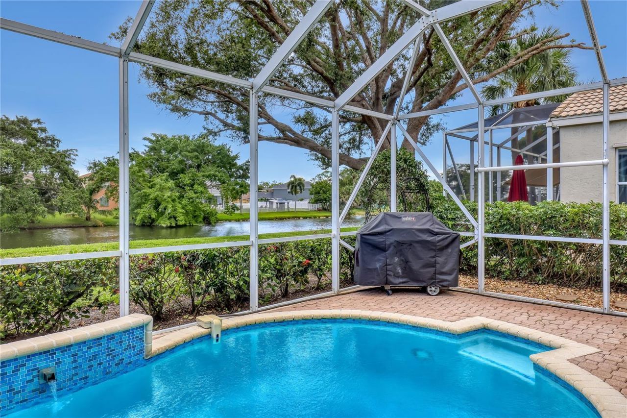2063 Reston Circle , Royal Palm Beach, FL 33411 Photo