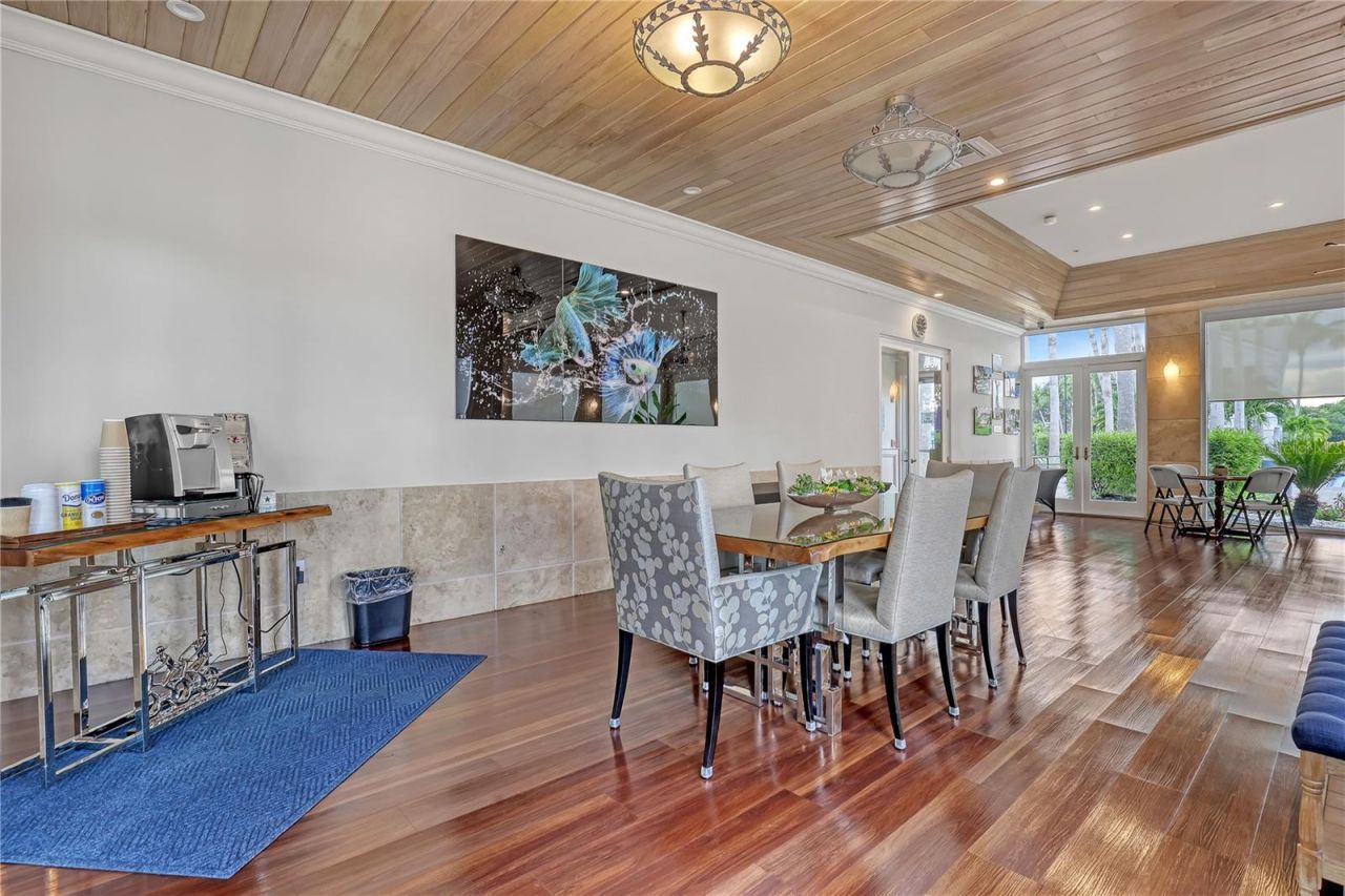2063 Reston Circle , Royal Palm Beach, FL 33411 Photo