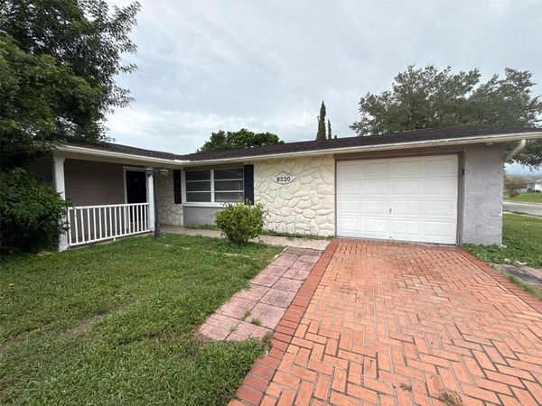 9220 LIDO LANE , PORT RICHEY, FL 34668