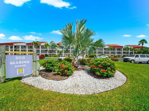 868 BAYWAY BOULEVARD, Unit 307, CLEARWATER BEACH, FL 33767