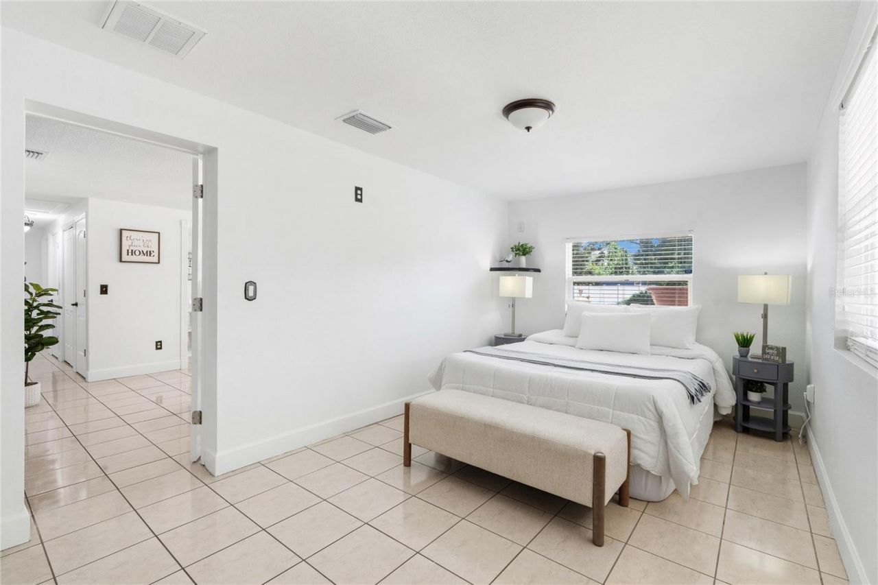 6004 W Jean Street , Tampa, FL 33634 Photo