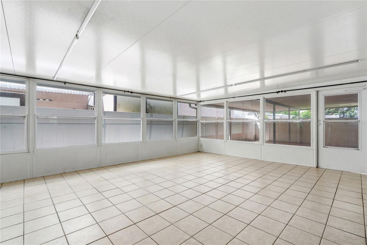6004 W Jean Street , Tampa, FL 33634 Photo