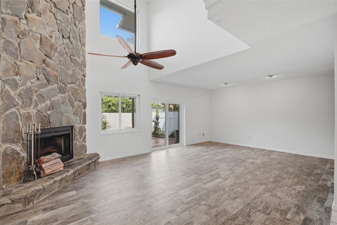5824 Idle Forest Place , Tampa, FL 33614 Photo