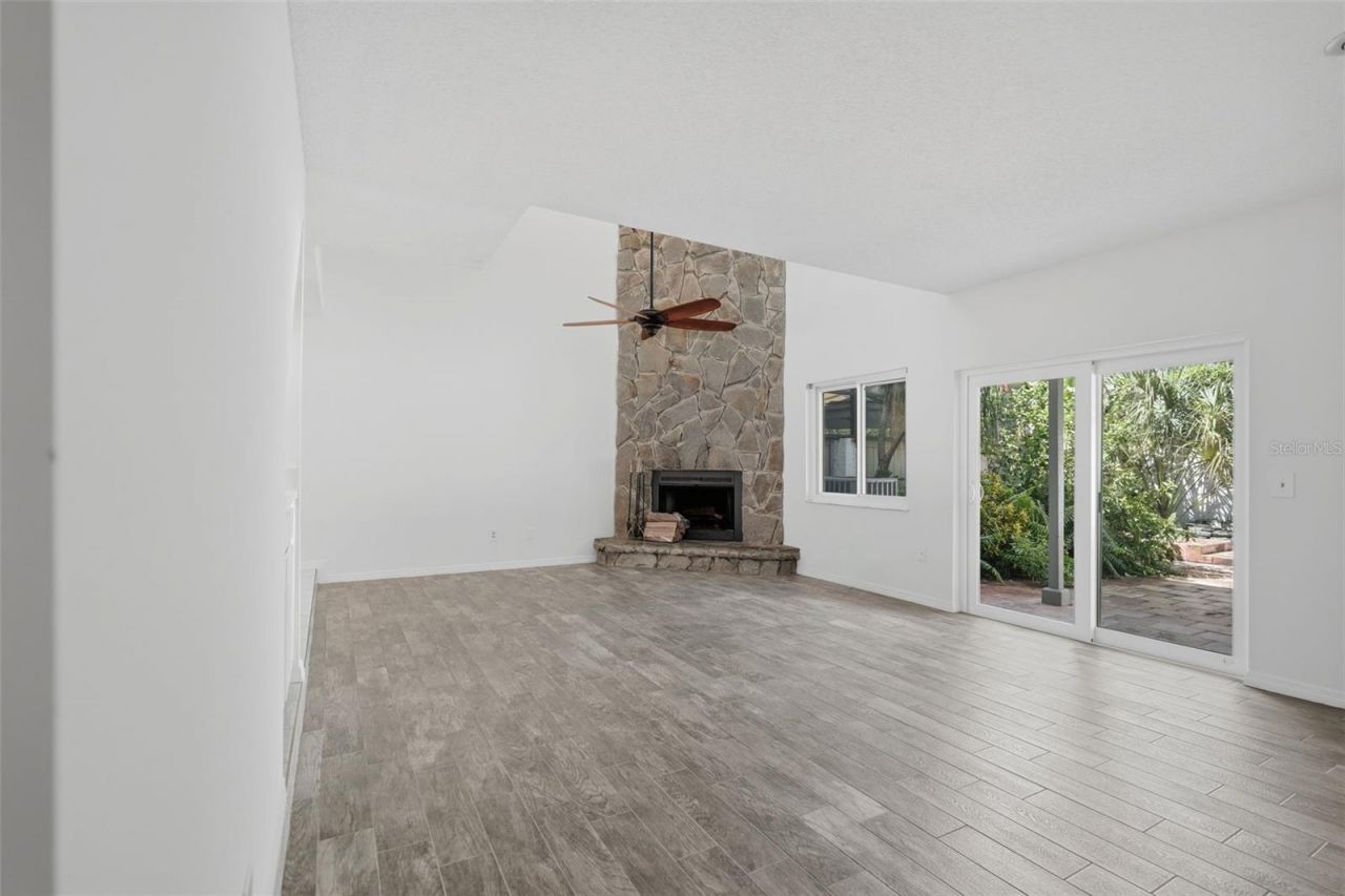 5824 Idle Forest Place , Tampa, FL 33614 Photo