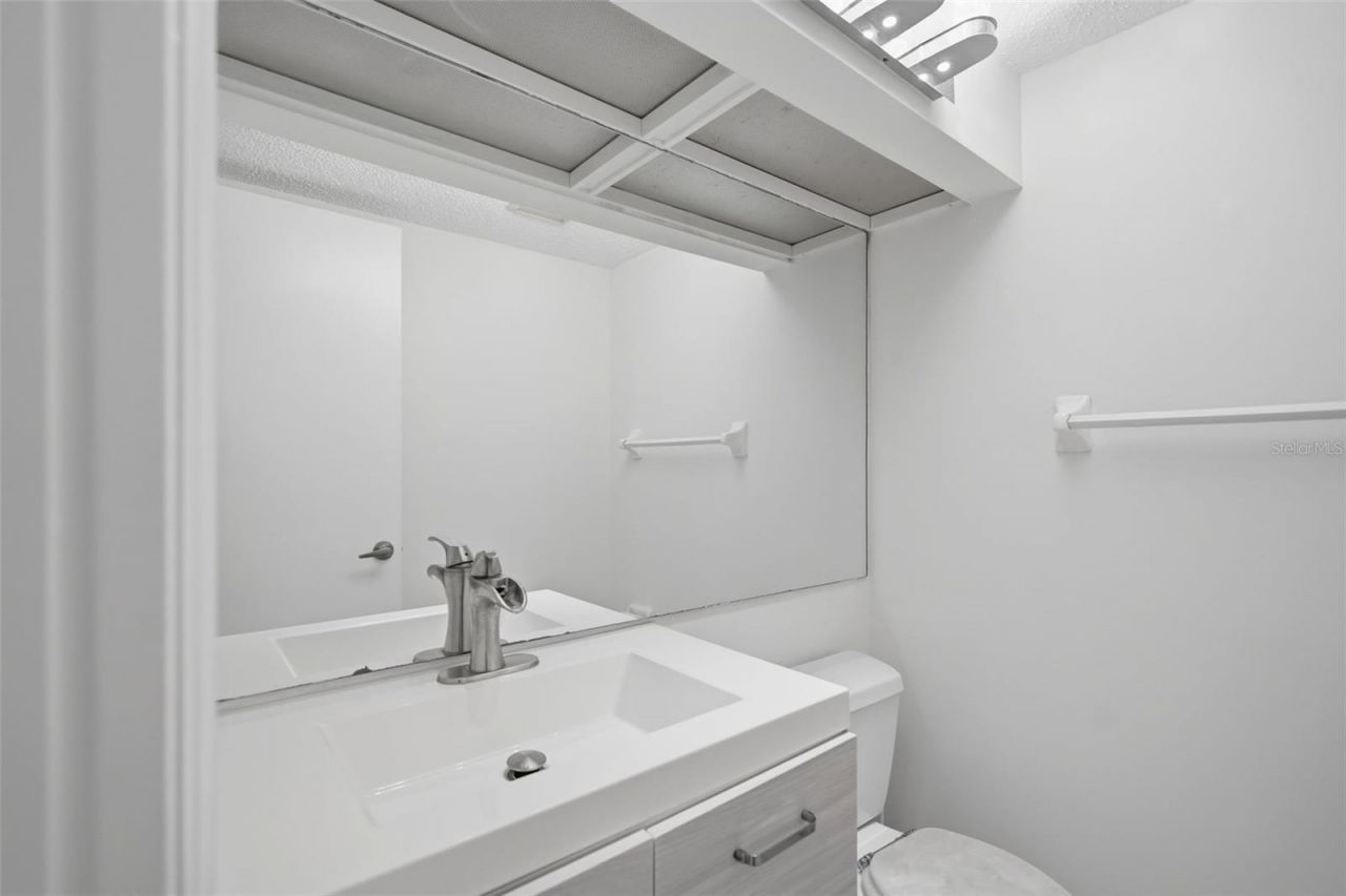 5824 Idle Forest Place , Tampa, FL 33614 Photo