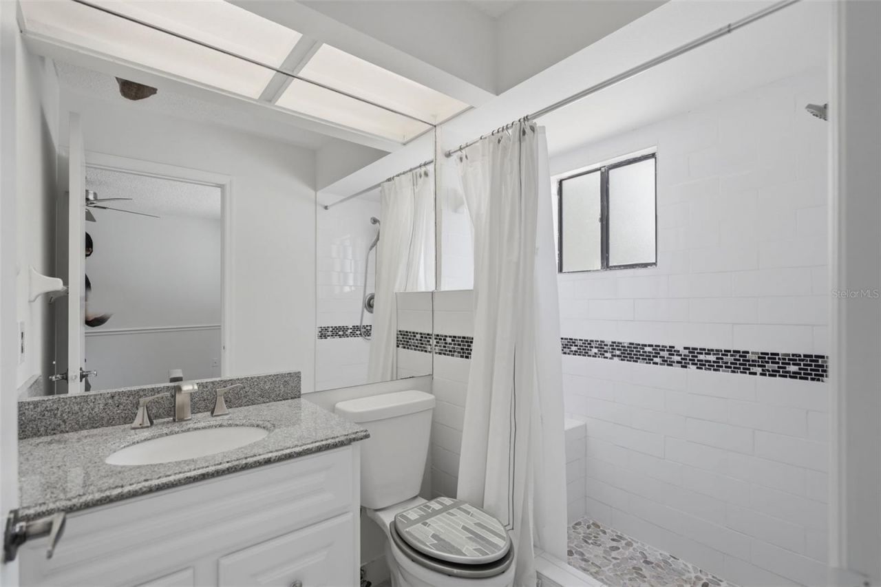5824 Idle Forest Place , Tampa, FL 33614 Photo